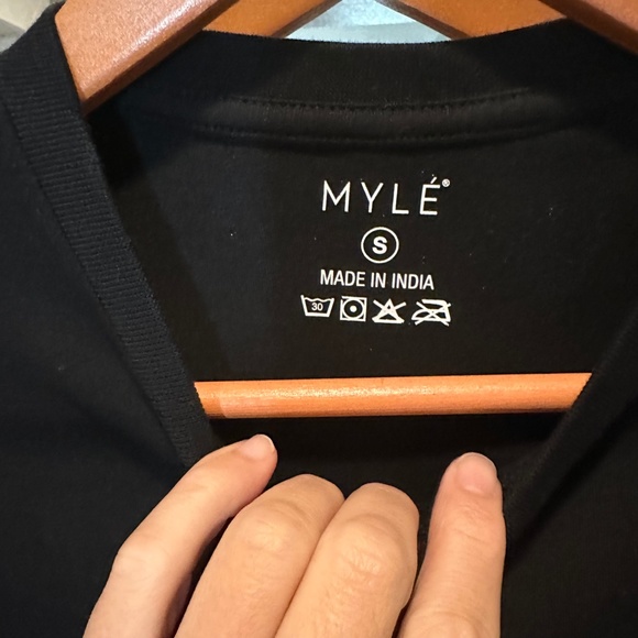 Myle black t-shirt size small - Picture 2 of 4